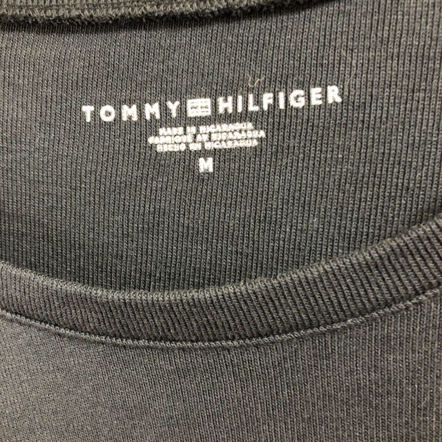 TOMMY HILFIGER(トミーヒルフィガー)のtommyTシャツ レディースのトップス(Tシャツ(半袖/袖なし))の商品写真