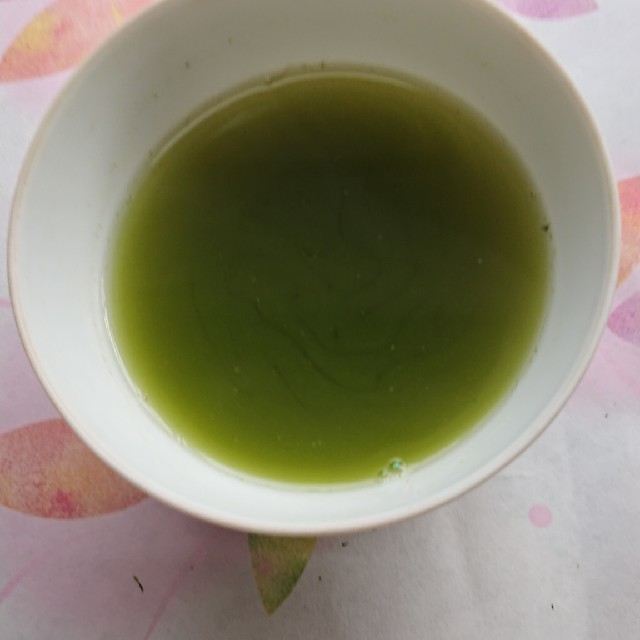 新茶 静岡県産 深蒸し茶 100g6袋 食品/飲料/酒の飲料(茶)の商品写真