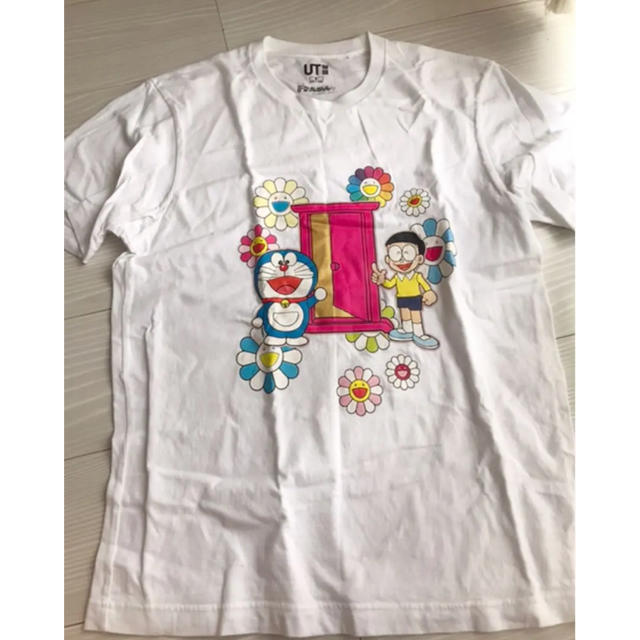 UNIQLO(ユニクロ)のドラえもん村上隆Tシャツ メンズのトップス(Tシャツ/カットソー(半袖/袖なし))の商品写真