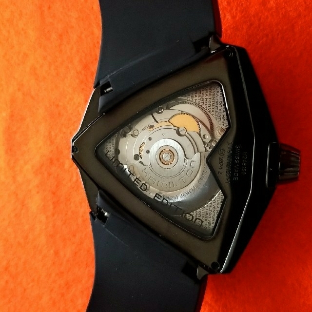 Hamilton(ハミルトン)の【値下げ】HAMILTON ベンチュラ XXL エルヴィス 75周年限定 メンズの時計(腕時計(アナログ))の商品写真
