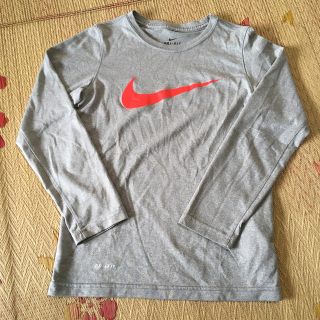 ナイキ(NIKE)の専用です！！ナイキ　ドライフィット　長袖Tシャツ(Tシャツ/カットソー)