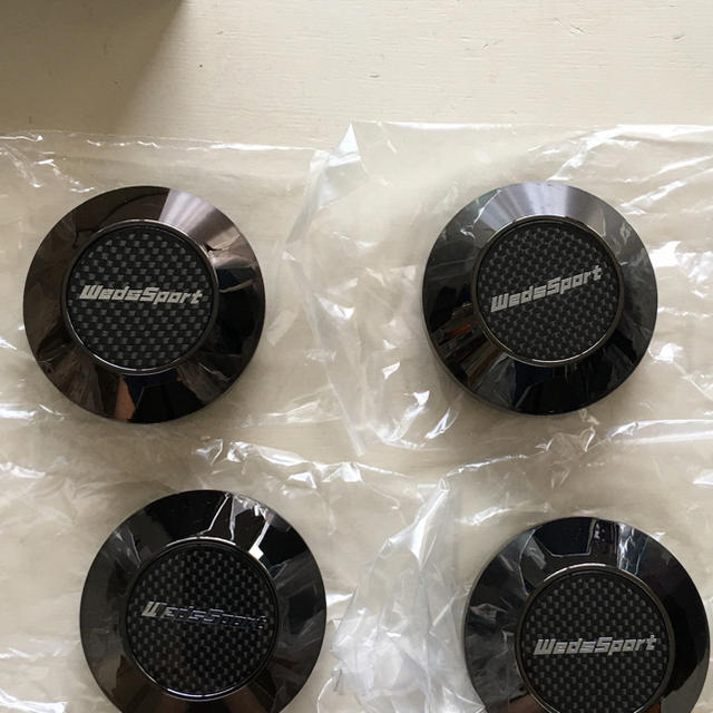 ウェッズ スポーツ センターキャップ 4個セットの通販 by よっ ウェッズ スポーツ センターキャップ 4個セットの通販 by よっ