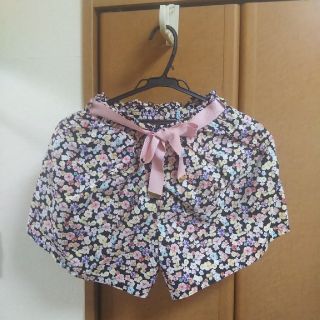 トッカ(TOCCA)のTOCCA★キュロット★１５０ｃｍ(パンツ/スパッツ)