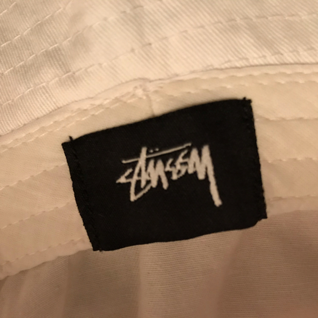 STUSSY(ステューシー)のSTUSSY ストゥーシー　バケットハットStock Bucket Hat レディースの帽子(ハット)の商品写真