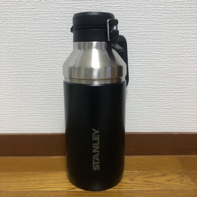 ★新品★STANLEY グロウラー 1.9L 黒 GROWLER スタンレー