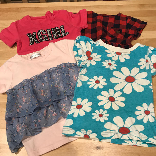 女の子　Tシャツ　90㎝  4枚 キッズ/ベビー/マタニティのキッズ服女の子用(90cm~)(Tシャツ/カットソー)の商品写真
