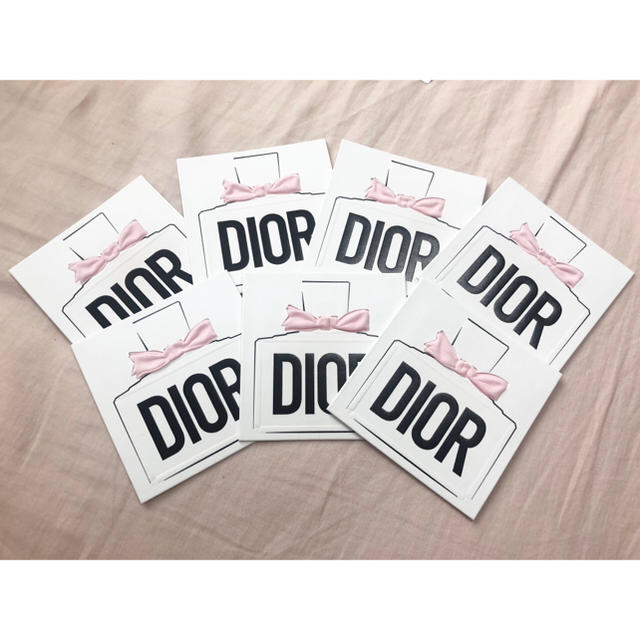 Dior(ディオール)の【非売品】Dior ミスディオール ムエット カード 4枚セット ハンドメイドの文具/ステーショナリー(カード/レター/ラッピング)の商品写真