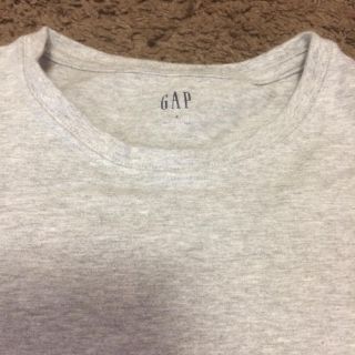 ギャップ(GAP)のGAP Tシャツ グレー美品(Tシャツ/カットソー(半袖/袖なし))