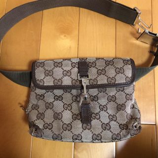 グッチ(Gucci)のグッチ　ウエストポーチ　(ウエストポーチ)