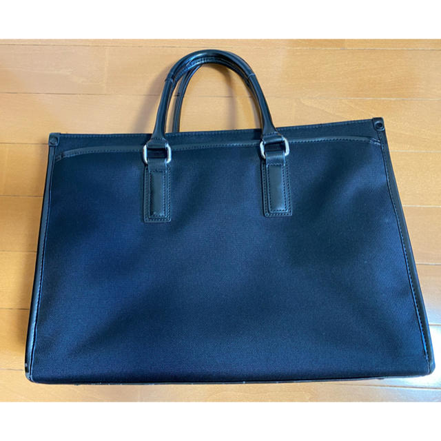 青山(アオヤマ)の就活カバン メンズのバッグ(ビジネスバッグ)の商品写真