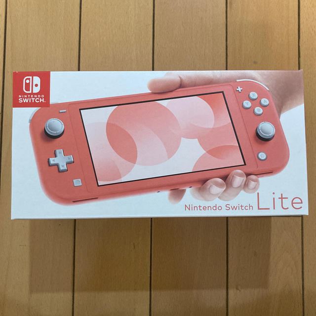 Nintendo Switch - 【新品】ニンテンドー スイッチライト 本体 コーラル ピンクの通販 by HI market｜ニンテンドー