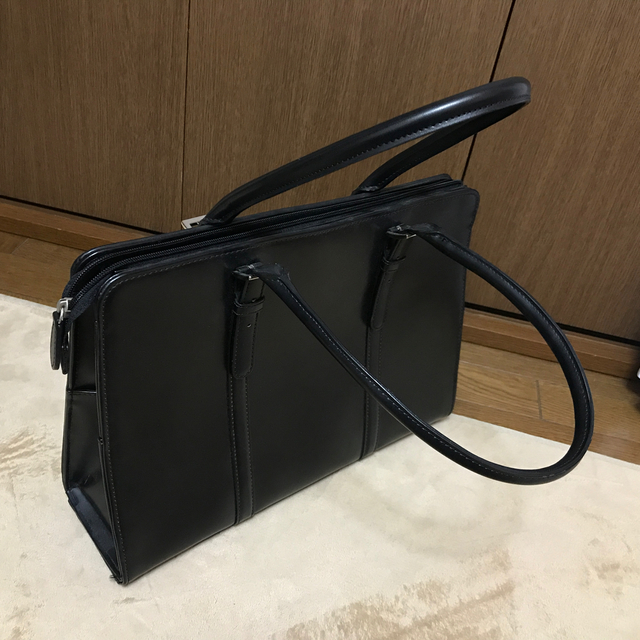 青山(アオヤマ)のリクルートバック レディースのバッグ(その他)の商品写真