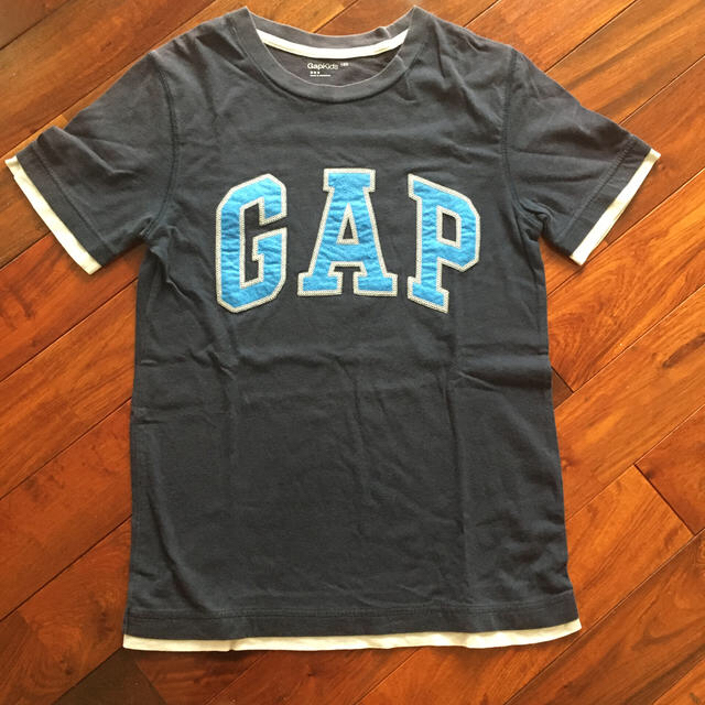 GAP Kids(ギャップキッズ)のGapkids 160  おまけ付き キッズ/ベビー/マタニティのキッズ服男の子用(90cm~)(Tシャツ/カットソー)の商品写真