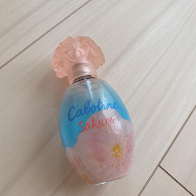 GRES CABOTINE(グレカボティーヌ)のグレ カボティーヌ サクラ 2019 オードトワレ(50ml) コスメ/美容の香水(その他)の商品写真