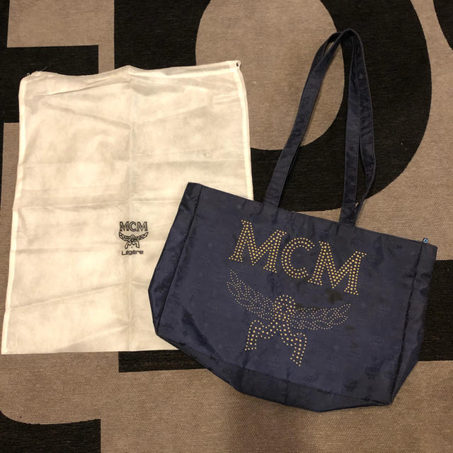 MCM エムシーエム ナイロン トートバッグ レア 大きめポケットなし