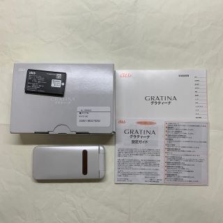 キョウセラ(京セラ)の美品　GRATINA KYF37 AUロック解除済　ホワイト(携帯電話本体)