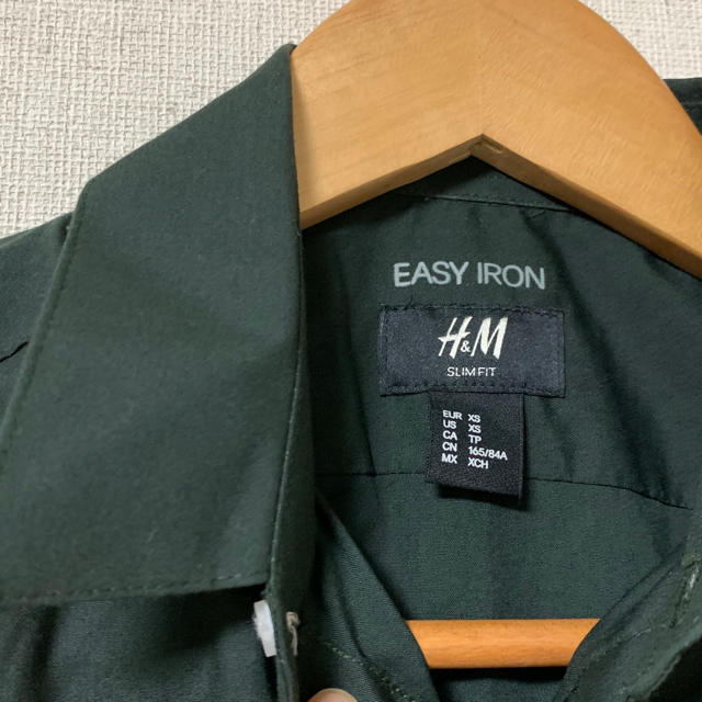 H&M(エイチアンドエム)のH&M エイチアンドエム SLIM FIT EARY IRON メンズのトップス(シャツ)の商品写真