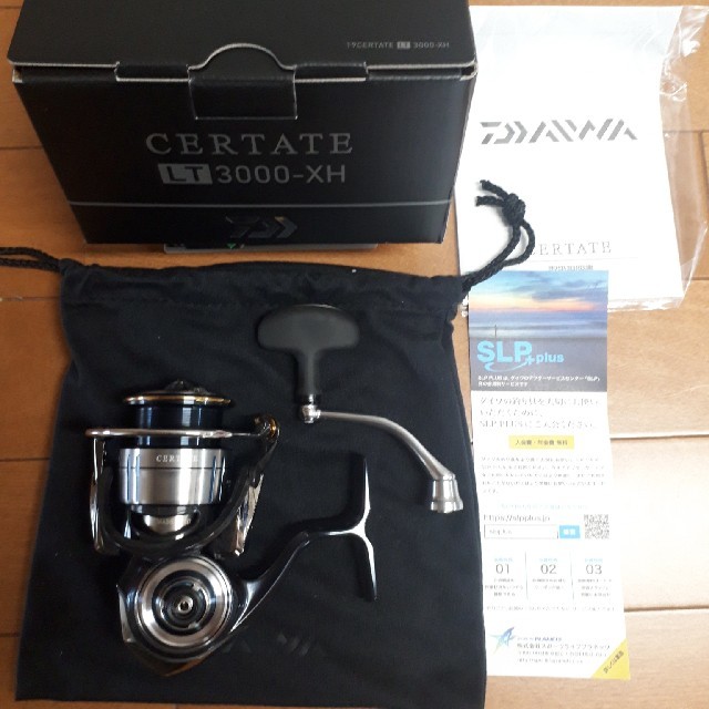 DAIWA(ダイワ)の新品　未使用　ダイワ　Daiwa 19 セルテート LT3000xh　シーバス スポーツ/アウトドアのフィッシング(リール)の商品写真