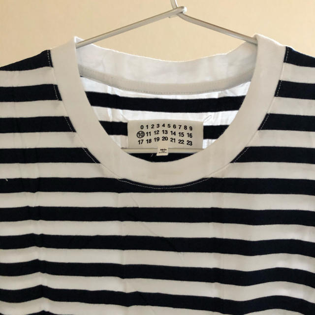 Maison Martin Margiela(マルタンマルジェラ)の新品未使用マルジェラ　Tシャツ　Sサイズ　値下げしました　 レディースのトップス(Tシャツ(半袖/袖なし))の商品写真