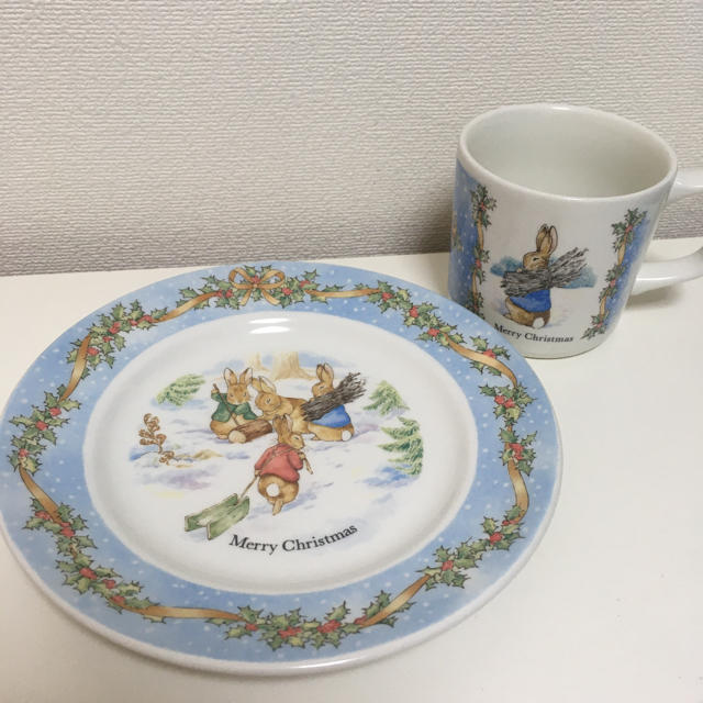 WEDGWOOD(ウェッジウッド)のWEDGWOOD ピーターラビット プレート マグカップ ♡ インテリア/住まい/日用品のキッチン/食器(食器)の商品写真