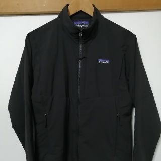 パタゴニア(patagonia)のパタゴニア　ナノエアジャケット　ブラック　メンズSサイズ（日本Mサイズ程度）(登山用品)