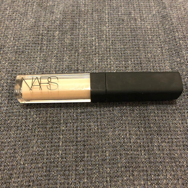 NARS(ナーズ)のNARS ミニサイズ　ラティアントクリーミーコンシーラー コスメ/美容のベースメイク/化粧品(コンシーラー)の商品写真