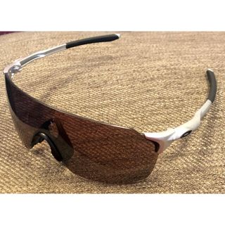 オークリー(Oakley)の【値下！美品】オークリー サングラスEVZERO STRIDE ［偏光レンズ］(サングラス/メガネ)