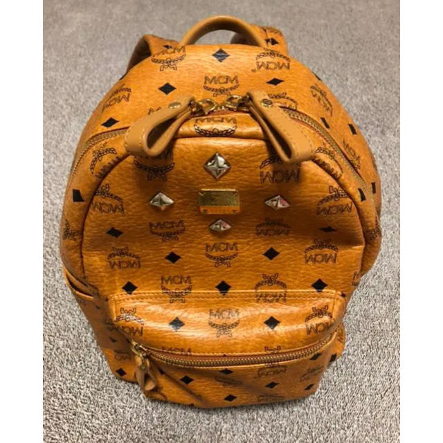 【SALE】MCM バックパック　リュックサック　Mサイズ