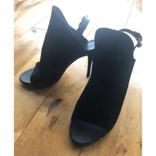 バレンシアガ(Balenciaga)のBALENCIAGA 黒　スエード　バレンシアガ　サンダル　37 23.5(サンダル)