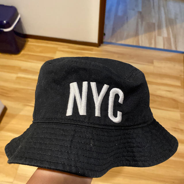 NYC(エヌワイシー)のNYC ハット　帽子　レディース　メンズ　黒　 レディースの帽子(ハット)の商品写真