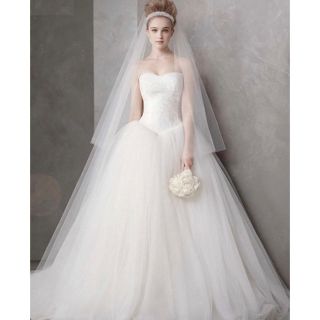 ヴェラウォン(Vera Wang)のrinrin041051様専用white by verawangレースバレリーナ(ウェディングドレス)