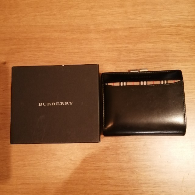 BURBERRY(バーバリー)の【限定sale】バーバリー♡お財布 レディースのファッション小物(財布)の商品写真