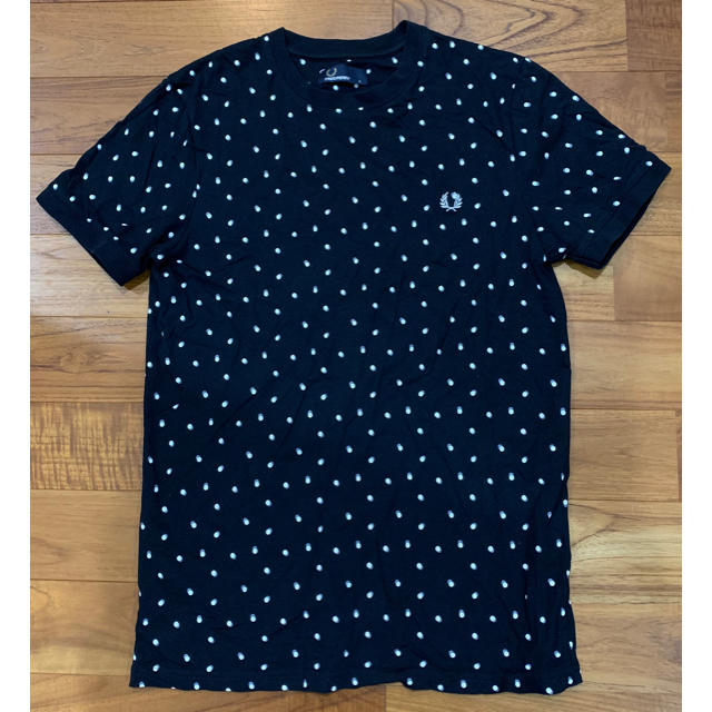 FRED PERRY(フレッドペリー)のmi様専用　フレッドペリー  Tシャツ　サイズS メンズのトップス(Tシャツ/カットソー(半袖/袖なし))の商品写真