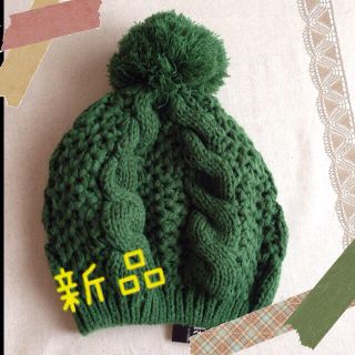 新品 送料無料 モスグリーン ニット帽(ニット帽/ビーニー)