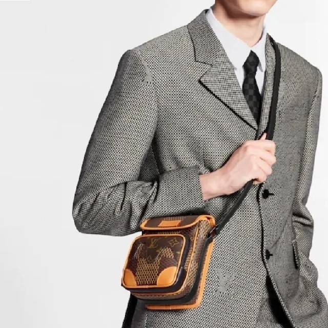 LOUIS VUITTON - 【新品】Louis Vuitton×NIGO ヴィトン アマゾン LOUIS VUITTON - 【新品】Louis Vuitton×NIGO ヴィトン アマゾン
