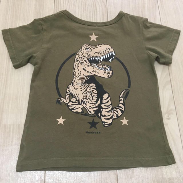 HusHush(ハッシュアッシュ)の恐竜Tシャツ　ユニバ キッズ/ベビー/マタニティのキッズ服男の子用(90cm~)(Tシャツ/カットソー)の商品写真