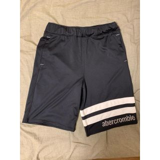 アバクロンビーアンドフィッチ(Abercrombie&Fitch)の<中古品> ABERCROMBIE&FITCH ショートパンツ(ショートパンツ)