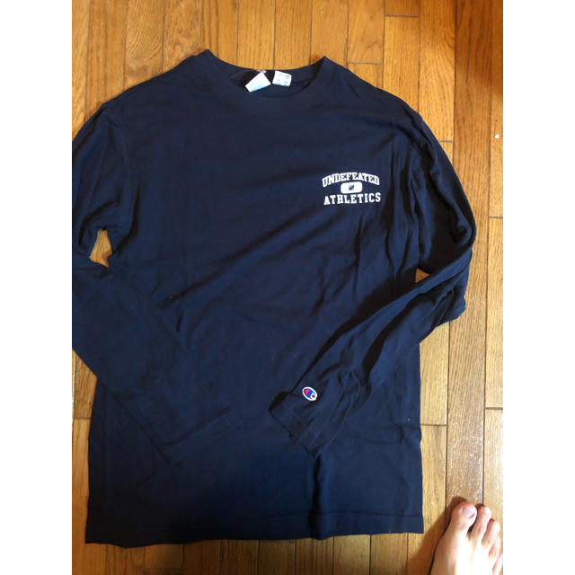 UNDEFEATED(アンディフィーテッド)のUNDEFEATED ATHLETICS CHAMPION L/S TEE メンズのトップス(Tシャツ/カットソー(七分/長袖))の商品写真