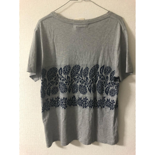 REMI RELIEF(レミレリーフ)の【人気ブランド】レミレリーフ　Tシャツ　グレー　古着 メンズのトップス(Tシャツ/カットソー(半袖/袖なし))の商品写真