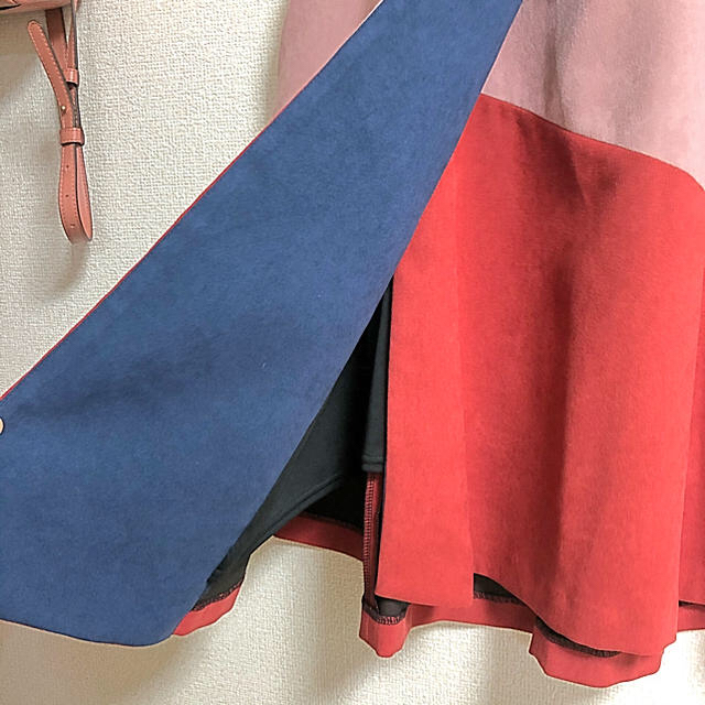 REDYAZEL(レディアゼル)のスカート レディースのスカート(ひざ丈スカート)の商品写真