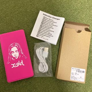 エックスガール(X-girl)のxgirl ワイヤレス充電器　ノベルティ(バッテリー/充電器)