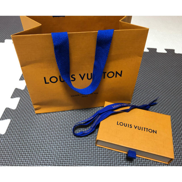 LOUIS VUITTON(ルイヴィトン)のヴィトン 袋 レディースのバッグ(ショップ袋)の商品写真