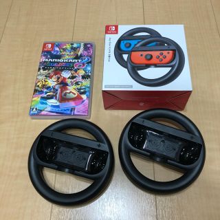 ニンテンドースイッチ(Nintendo Switch)のマリオカート8 デラックス Switch ハンドルセット(家庭用ゲームソフト)