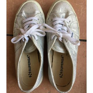 スペルガ(SUPERGA)の大人気！SUPERGAシルバー37(スニーカー)