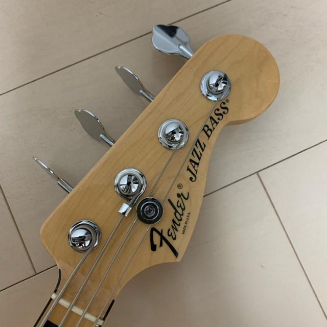 100%正規品 Fender - サマンサ deluxe American fender エレキベース 100%正規品 Fender - サマンサ deluxe American fender エレキベース