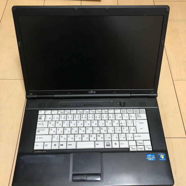 値下げ ジャンク　ノートパソコン　富士通LIFEBOOK A561/D