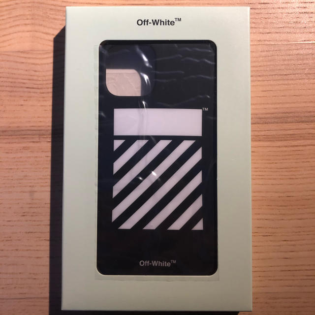 OFF-WHITE ブラック ダイアゴナル iPhone 11 Pro スマホ/家電/カメラのスマホアクセサリー(iPhoneケース)の商品写真