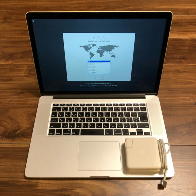 MacBook Pro MID2014 Retina 15インチ シルバー