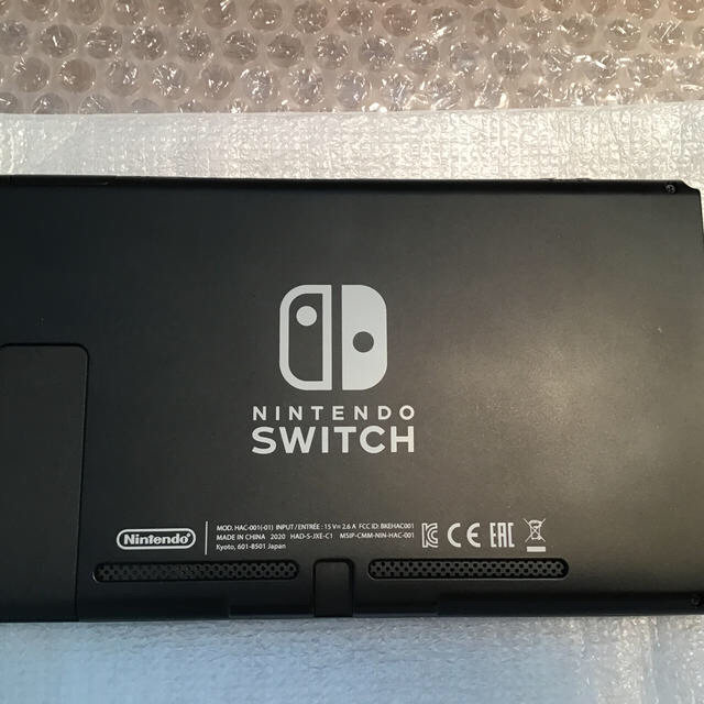 任天堂新型美品　　保証、レシートあり　Nintendo  switch グレー