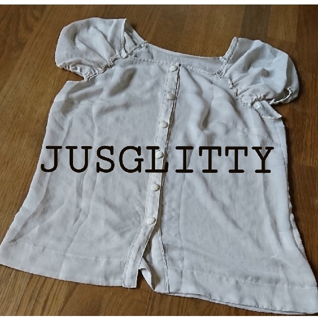 JUSGLITTY(ジャスグリッティー)のJUSGLITTY ブラウス  レディースのトップス(シャツ/ブラウス(半袖/袖なし))の商品写真